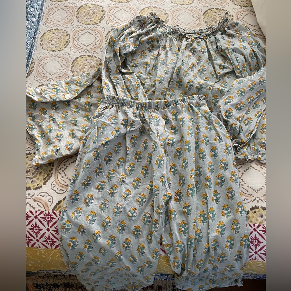 Emily Joubert Kids Pajamas with storage bag